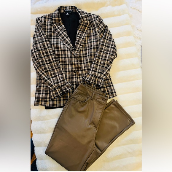 Chic brownish green  Faux Leather Pants - Picture 4 of 8